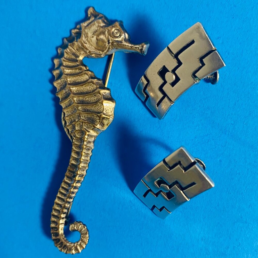 VTG Set: Two 925 Sterling Silver accessories Seahorse Pin Brooch & Mex. Earrings